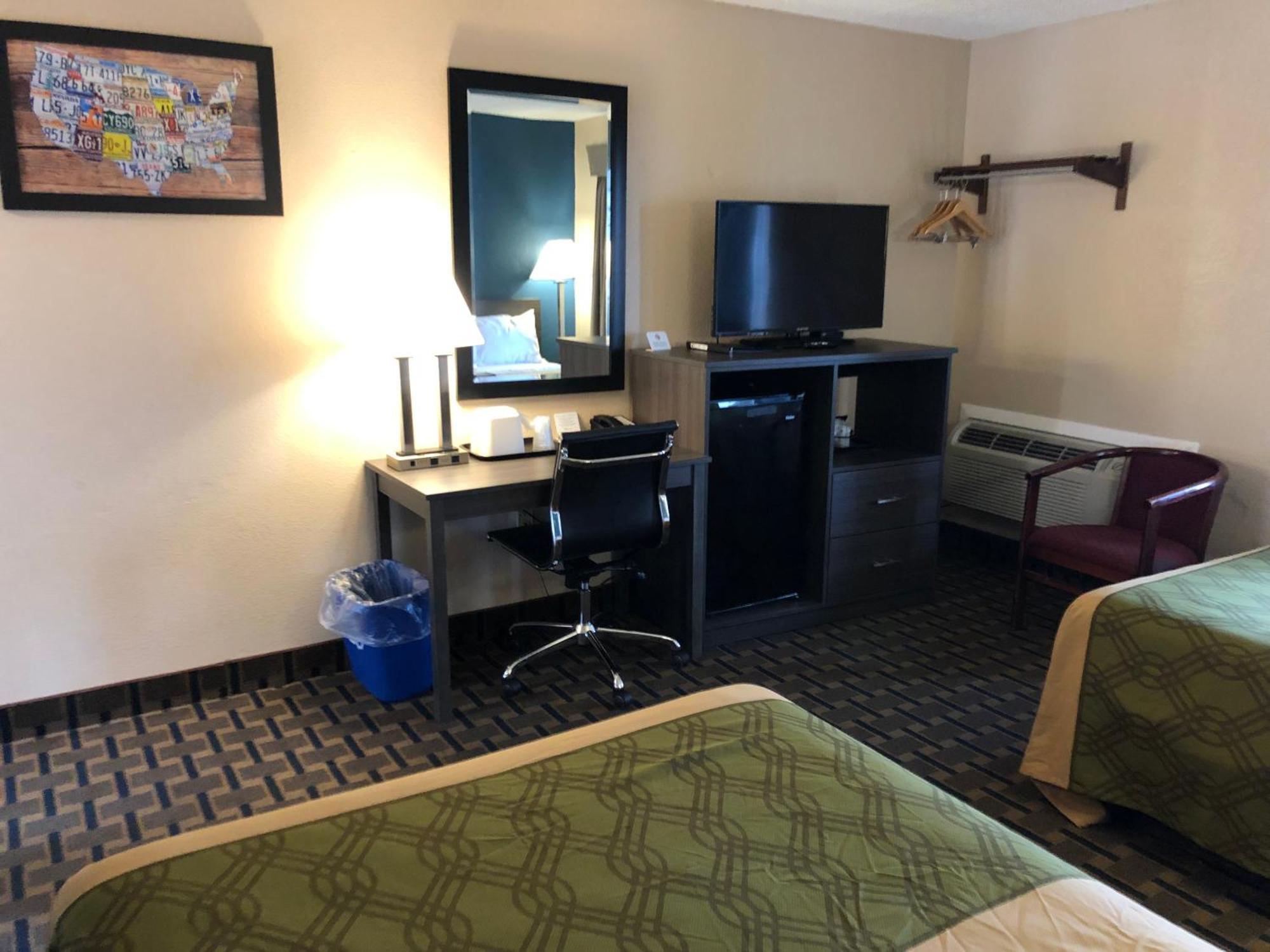 Econo Lodge Cranston - Providence Eksteriør bilde